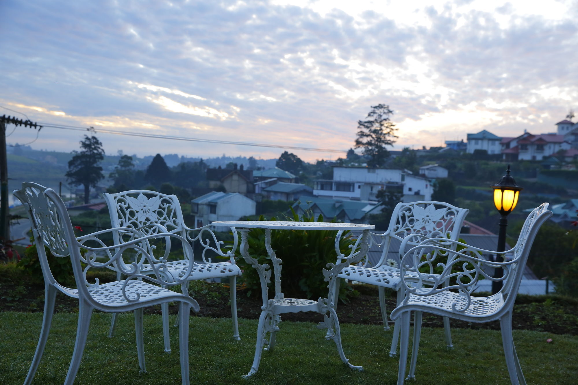 Sanctuary Hills Hotel Nuwara Eliya Exterior foto
